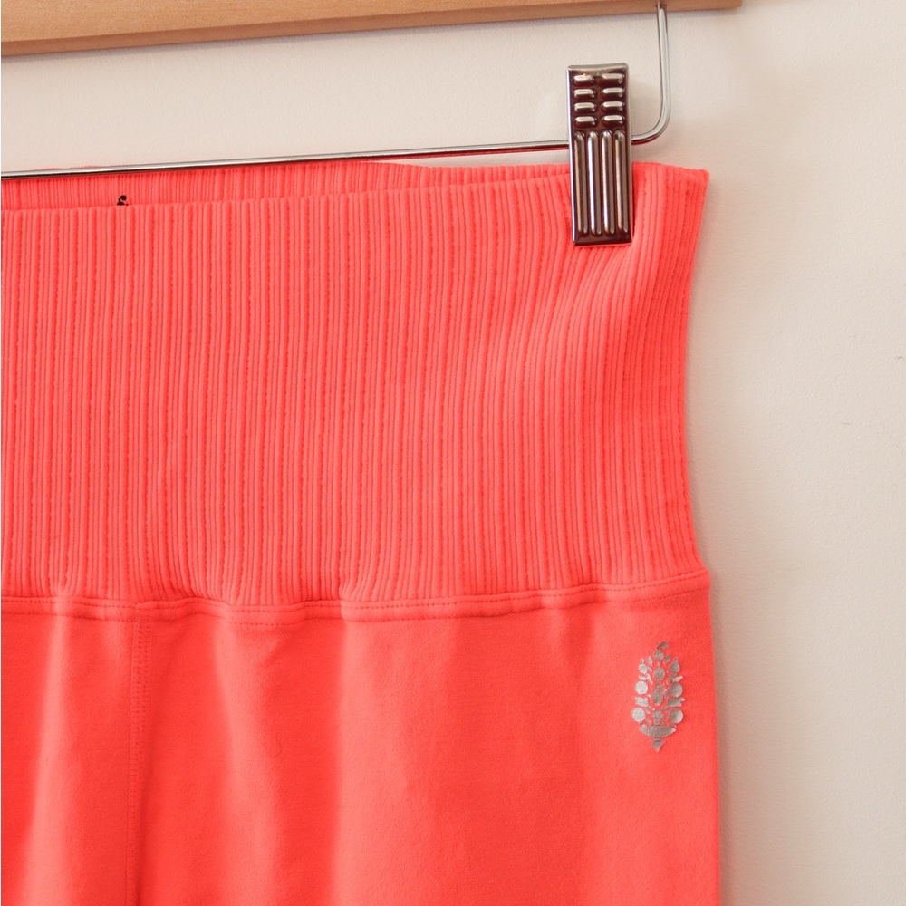 FP Movement coral leggings - Picture 4 of 5
